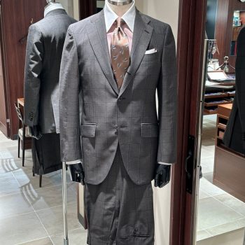 2026年春夏のEXCLUSIVEスーツ