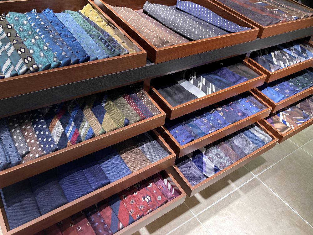 ネクタイで気分転換はいかがですか？