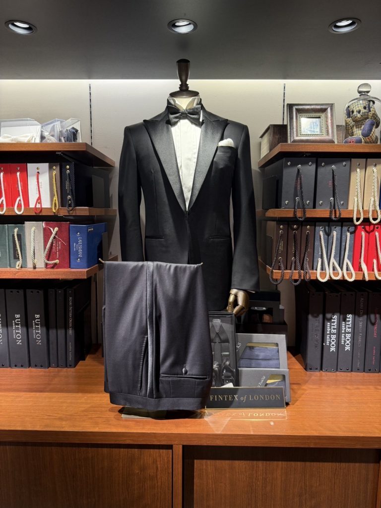 タキシードは麻布テーラーで！！