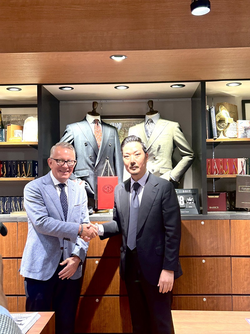 今シーズンの一押し生地は~MARLING&EVANS~マーリング