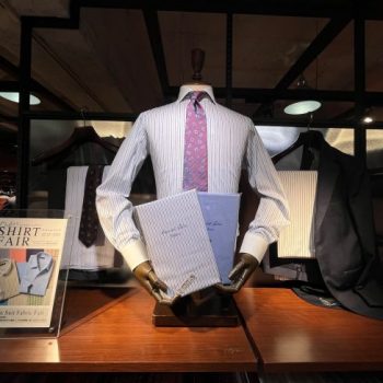 【銀座7th店】気になるシャツ見てください。