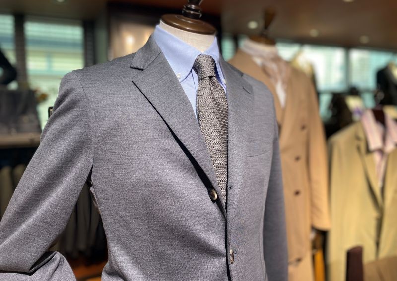 【銀座7丁目】機能性スーツのご提案