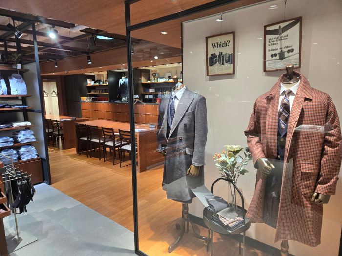 【銀座7th店】今AW新型紙！従来のコートと何が変わった？ON/OFF兼用の秘密