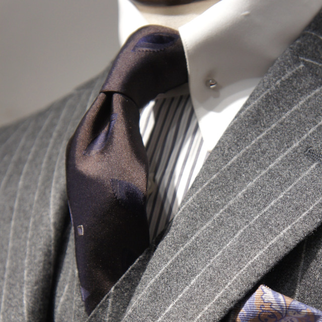 銀座six店サンプルのご紹介です【GUABELLO ROYAL FLANNEL】【MARLING＆EVANS】