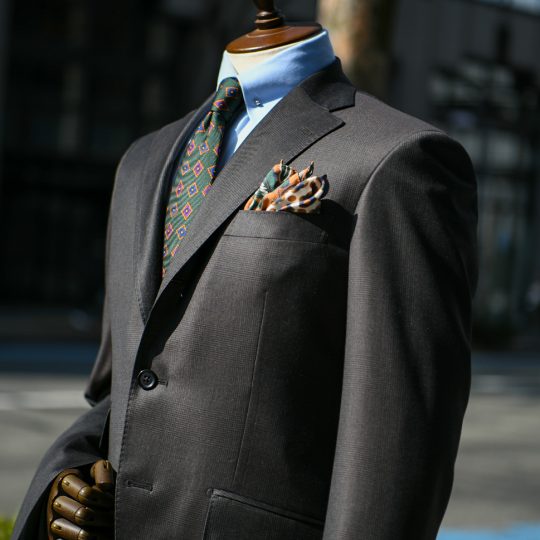 違いを魅せる英国の艶、BOWER ROEBUCK