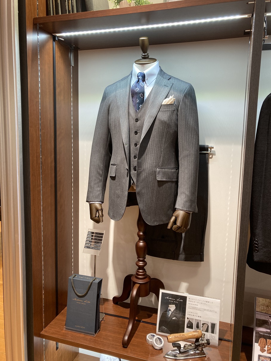 入学式』父親の服装はオーダースーツがおすすめ｜広島店のスタッフ