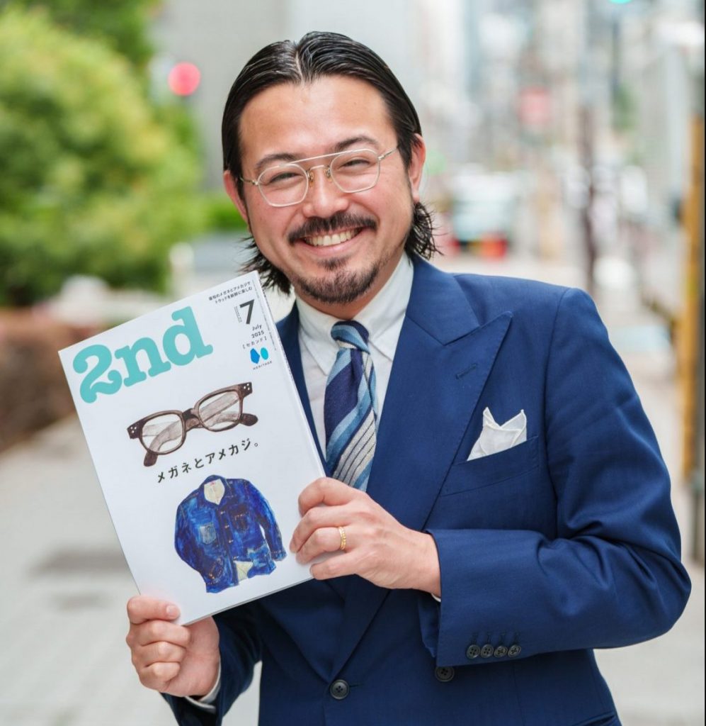 『2nd』7月号に1ページ載りました。パンツはうち(麻布テーラー)のやつ