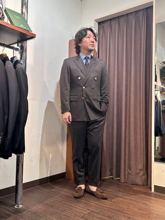 スタッフ田中のNEWスーツの紹介！