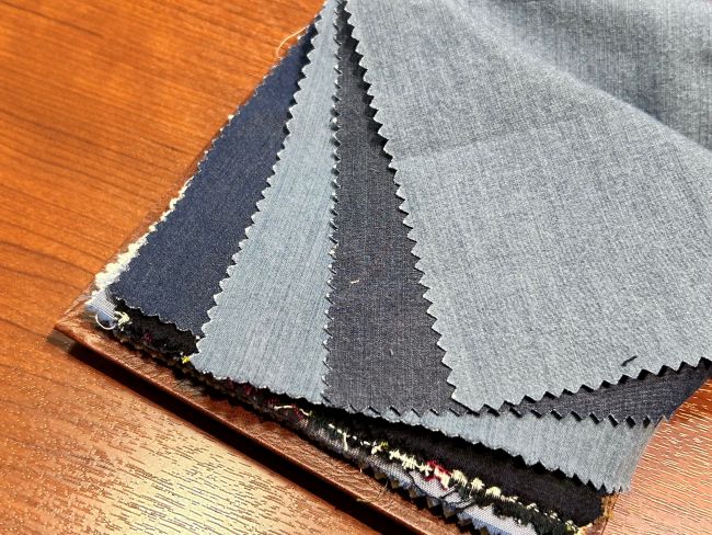 いま、大人が選ぶデニムシャツとは？