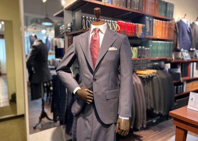 DORMEUIL×麻布テーラー別注【SUPER　BRIO】軽やかさにハリと艶。