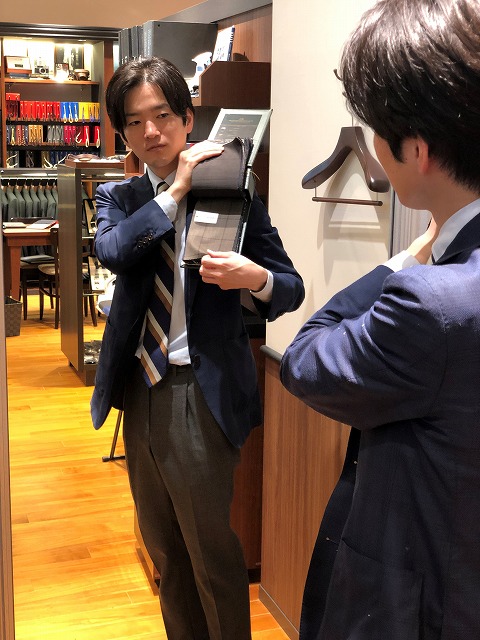 スタッフ佐藤は秋冬何を仕立てる？！