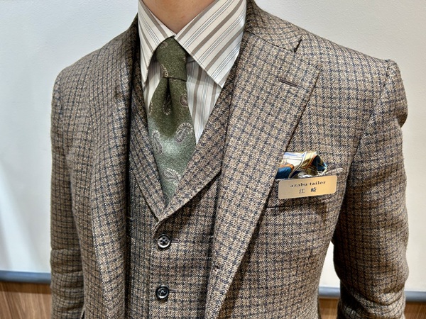 新スタッフ紹介！~イギリス生地MARLING&EVANS~