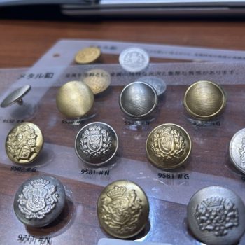 「なんとなく」で選びがちなボタンをアップグレード!