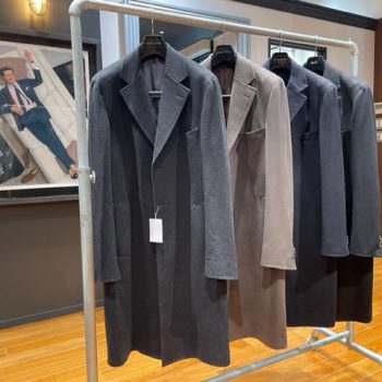 最上級 【CASHMERE COAT】 入荷してます。