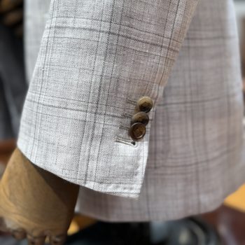 柔らかさ」の到達点~LORO PIANA Jacket Collection｜神戸店の