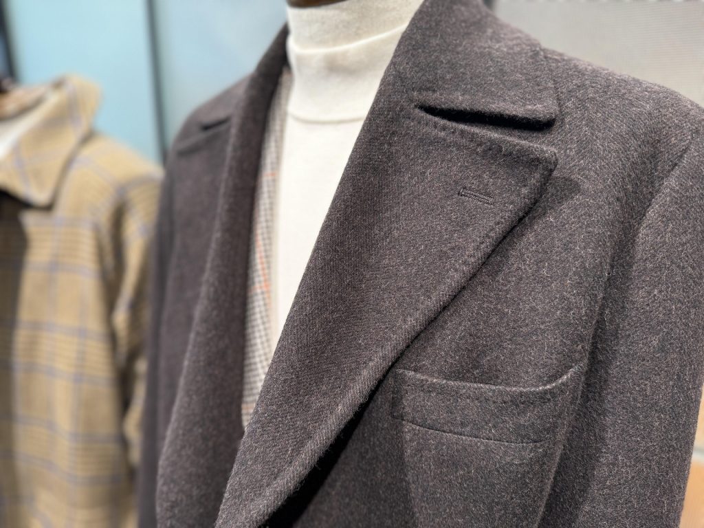 秋冬の愉しみ、コートをオーダーする