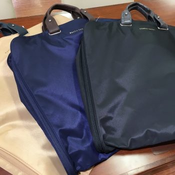 出張(トラベル)スーツの収納におすすめです。