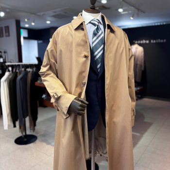 さらっと羽織れるスマートトレンチ