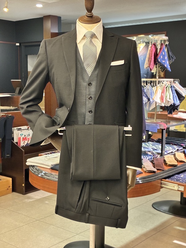 礼服のオーダー増えています