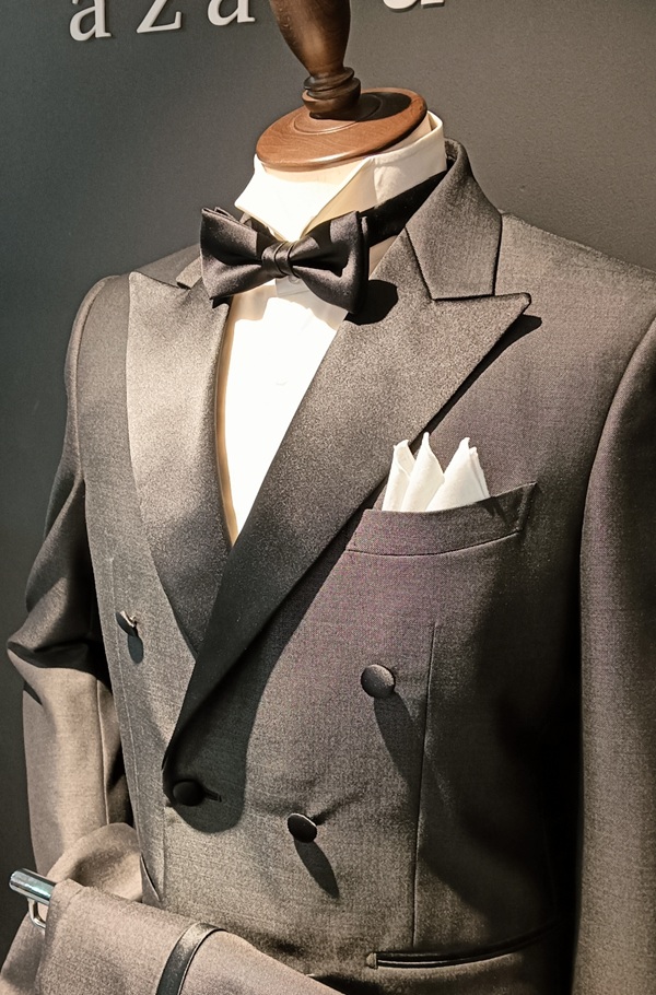 タキシードもお任せ下さい