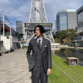 インポート生地 グワベロ 麻布テーラーメンズ スーツ ビジネススーツ 2着セット こだわってみてはいかがでしょうか。｜名古屋栄店のスタッフ