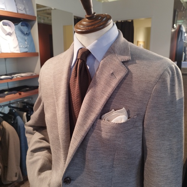 ジャージーもきれいめに