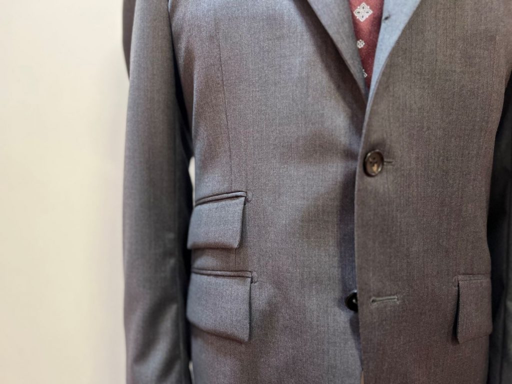 難波店おすすめスーツ②