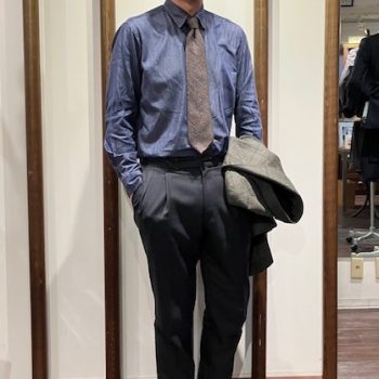 ベルトレスパンツ（マルラーネ生地使用） ベルトレスパンツお仕立てしてみませんか。｜日本橋店のスタッフ
