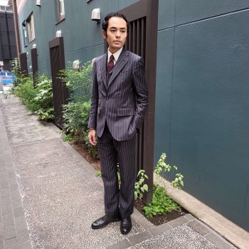 スタッフコーディネート第二弾!~スーツ編~