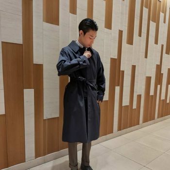 雨の日に頼れる一着。麻布オーダートレンチコート