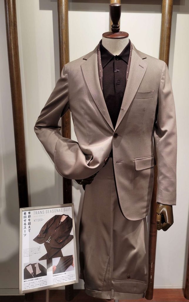 TRANS SEASONAL SUIT 新作ストレッチ生地
