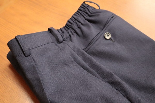 ORDER SLACKS FAIR開催中です。