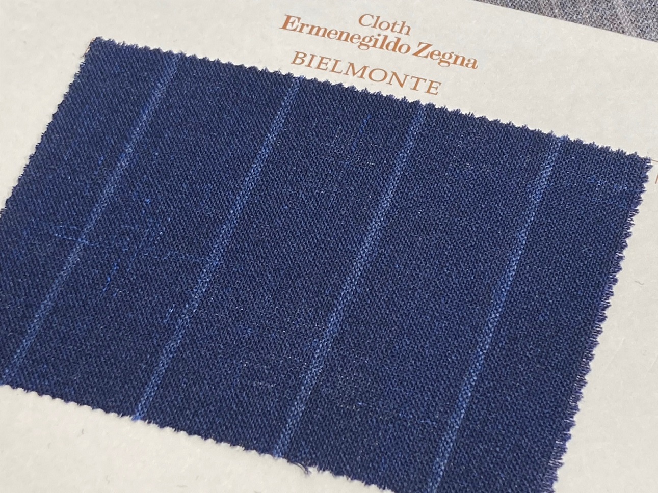 これからの時期のおすすめ別注生地！『 Ermenegildo Zegna