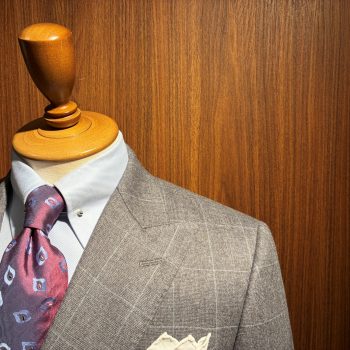Ermenegildo Zegna　アスコットタイ【ローマ路面店購入の逸品】 Ermenegildo Zegna アスコットタイ【ローマ路面店購入の逸品