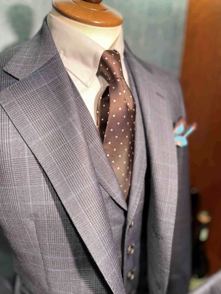 麻布テーラー別注！DELFINOを更に特別なものに…