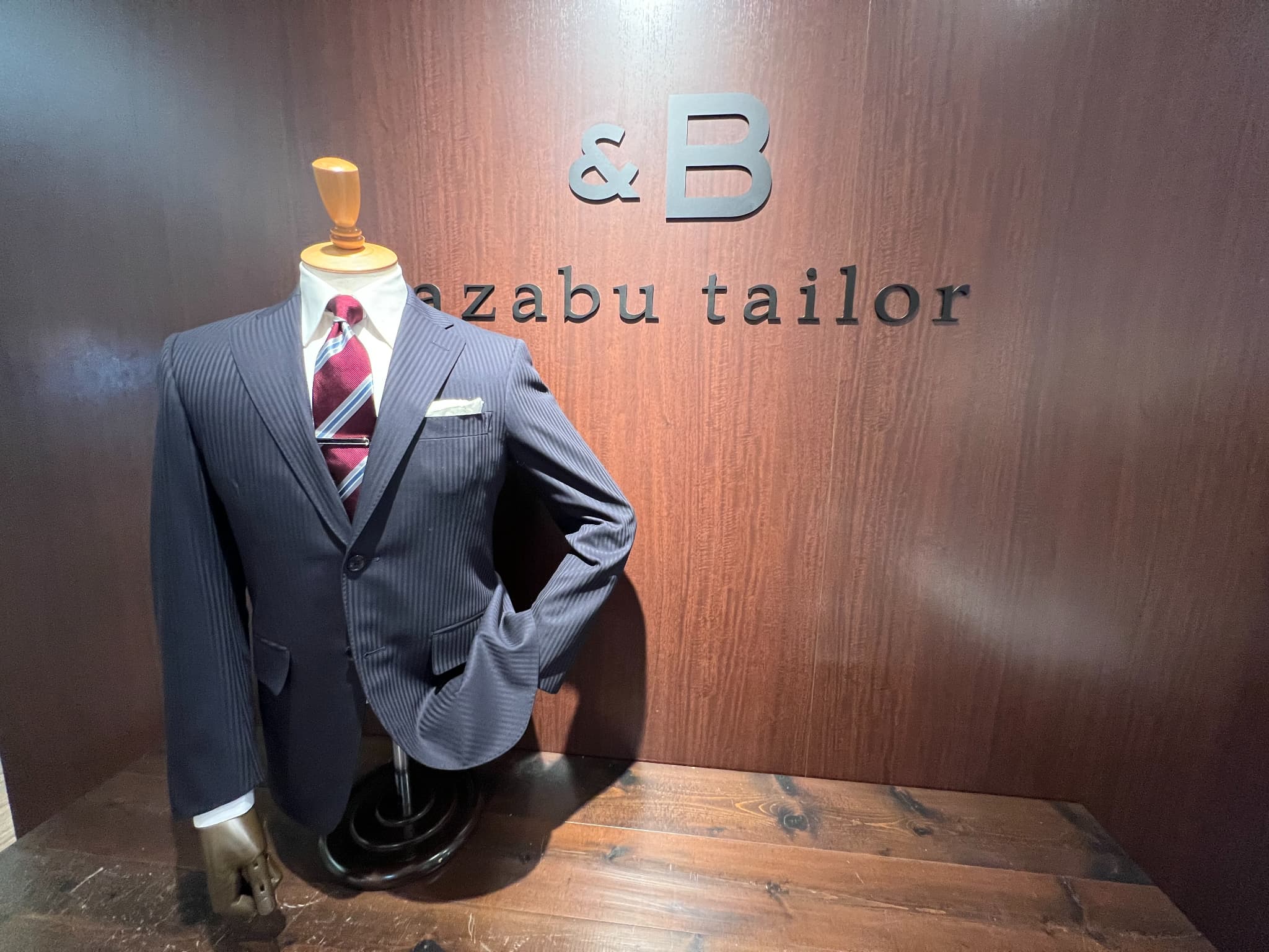 azabu tailor 麻布テーラーシャドウストライプネイビー シングルスーツ