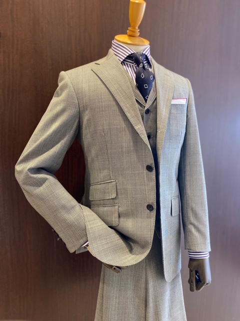 【最新スーツ紹介①】-HARRISONS REGENCY-