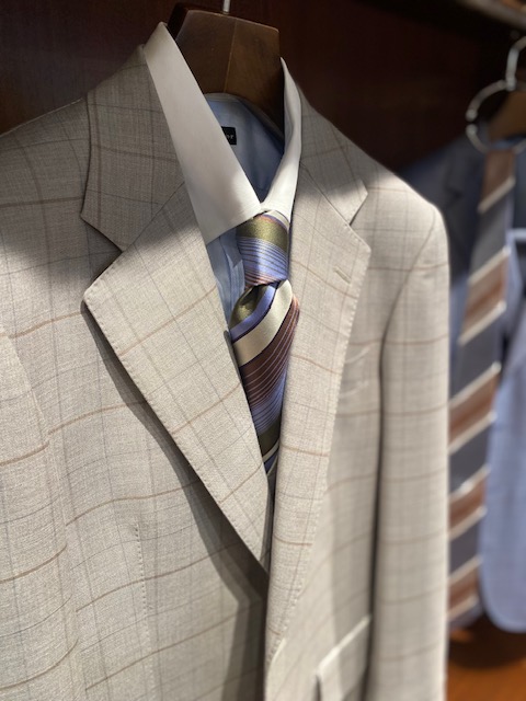 春夏に向けての新作ネクタイ！！