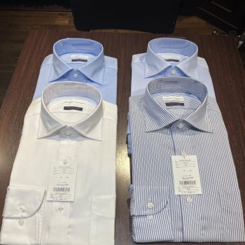 シワが戻るシャツの新作が入荷しました。