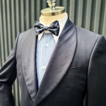 【今月のコーディネート】～ショールカラースーツ～