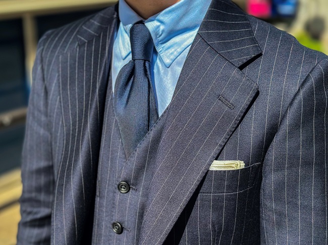 今こそベスト付スーツを着る理由