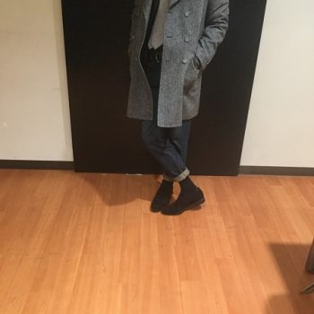 アルスターコートでもカジュアルに