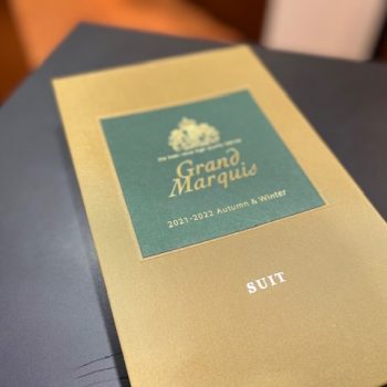 ジャケット　麻布テーラー　GrandMarquis ブラック　ピークドラペル GRAND MARQUIS VINTAGE｜新宿south店のスタッフブログ｜オーダー