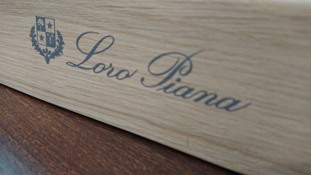 LORO PIANA 　TASMANIAN® SUPER170’S Wool