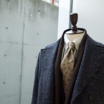 今欲しい冬小物が入荷してます