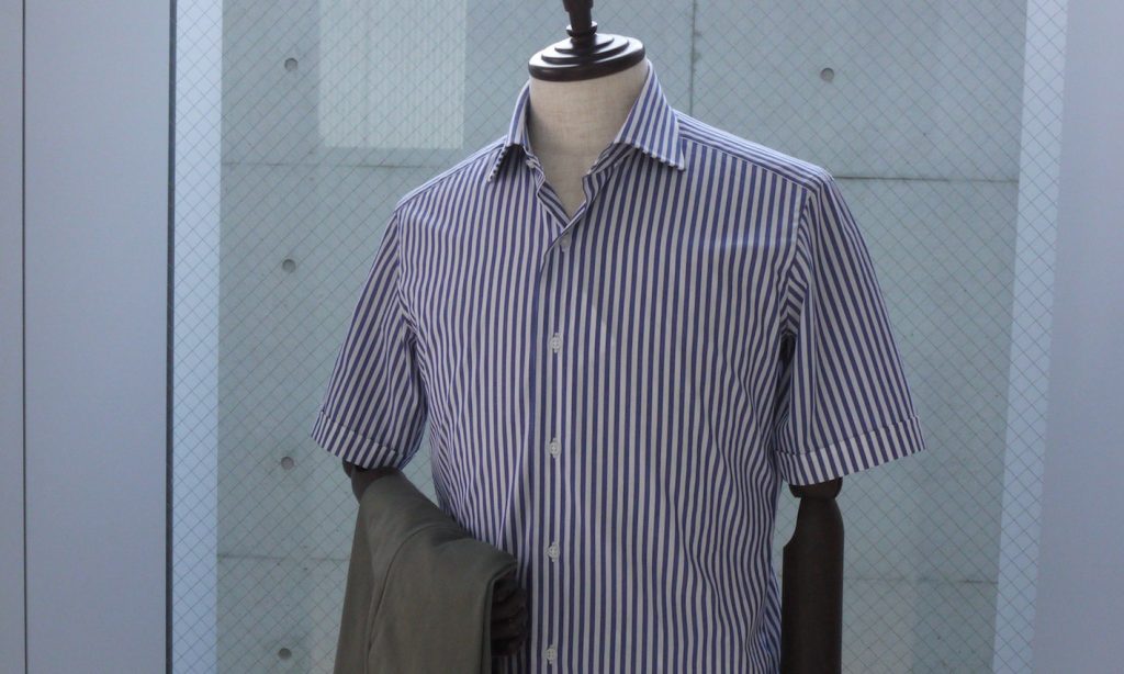 夏に間に合う！半袖シャツ！！