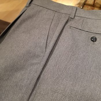 スタッフ自らオーダーした快適パンツを公開！