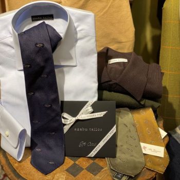 クリスマスギフトに最適なネクタイとニット