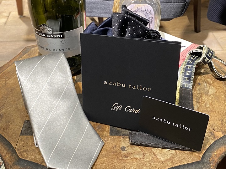 プレゼントにオーダースーツを