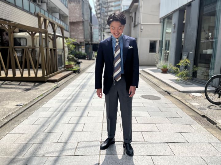 定番紺ブレ